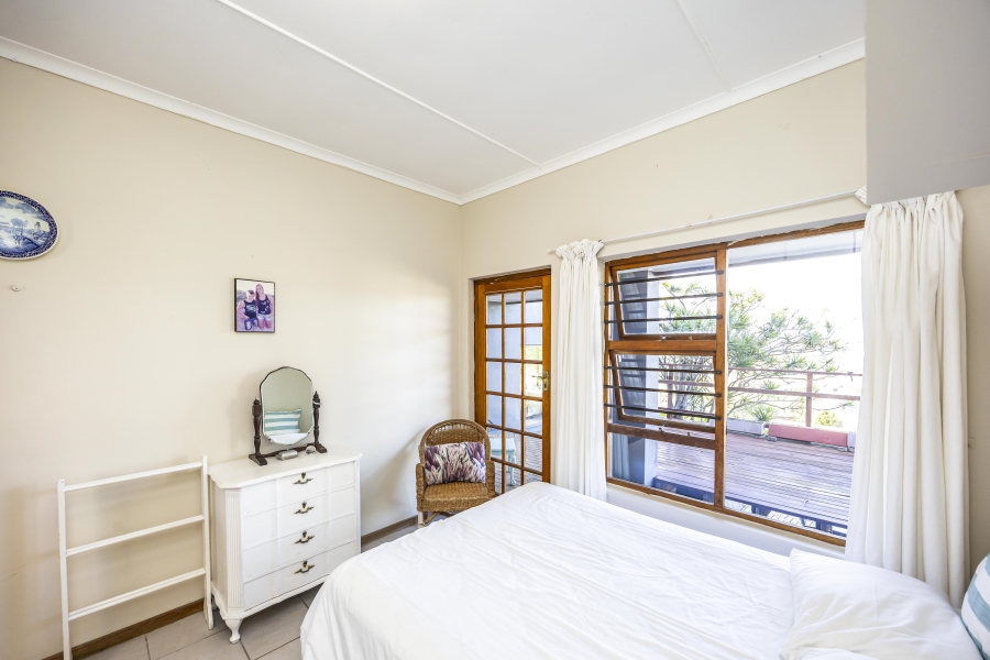 4 Bedroom Property for Sale in Beacon Bay Eastern Cape